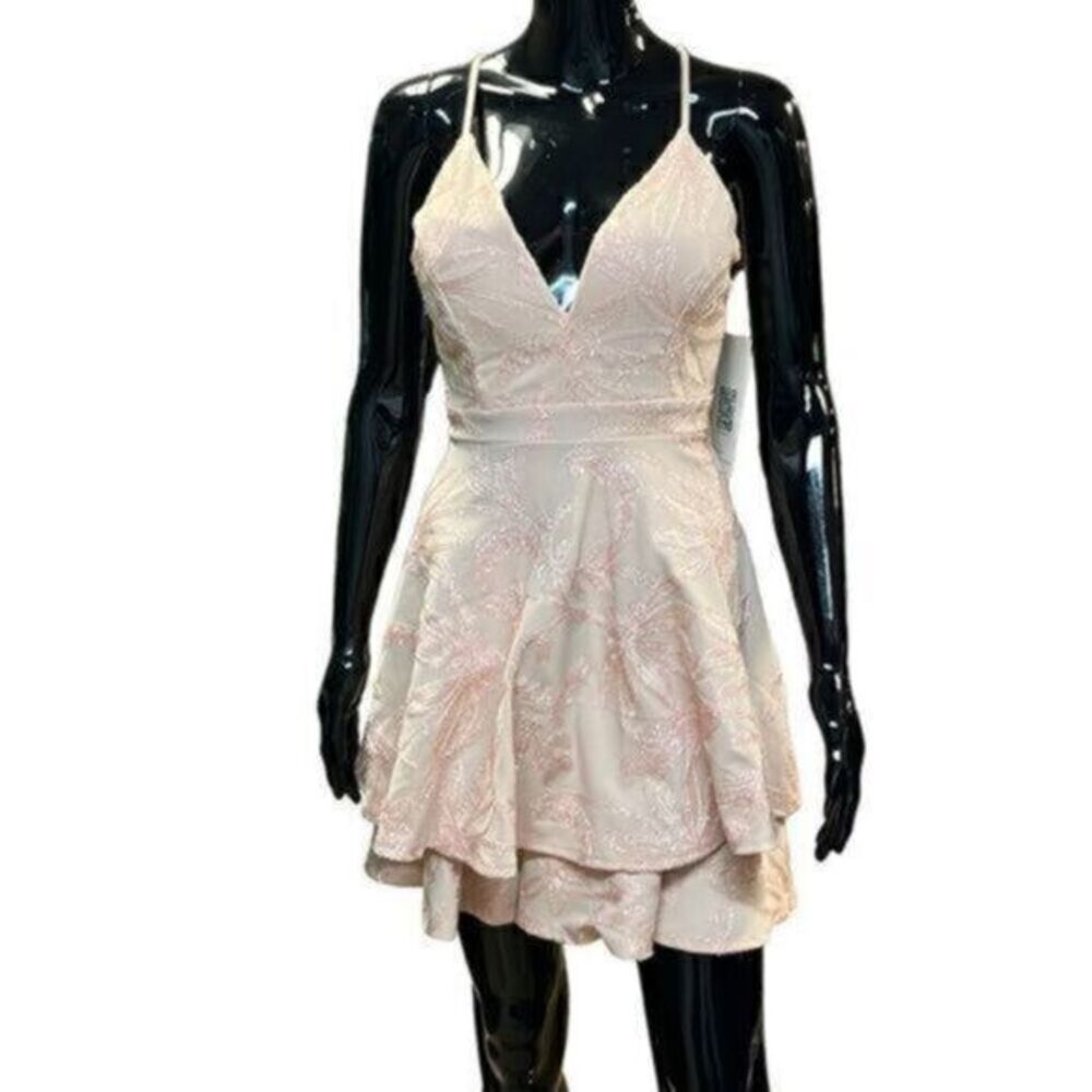 NWT Emerald Sundae peach lace halter top dress with built in padding size small